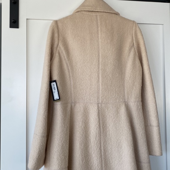 Women’s Worthington Ivory Short Overcoat. Sz S Double breasted - gold buttons. - Picture 5 of 13